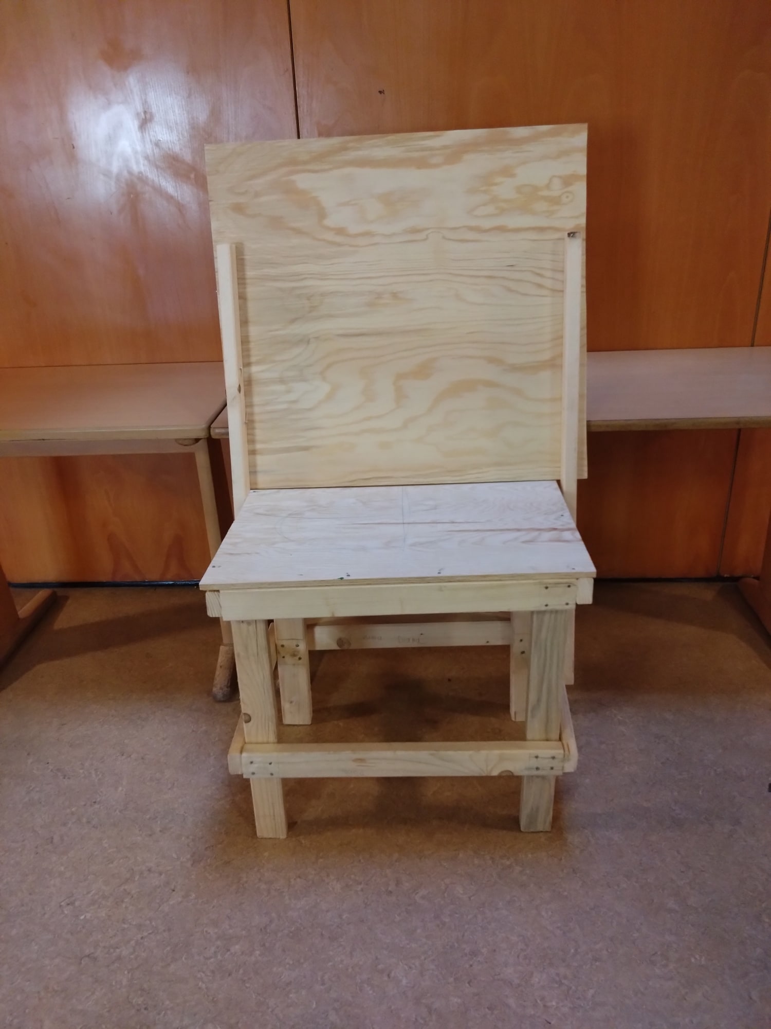 Die AG hat mit Holz tolle Objekte geschaffen.